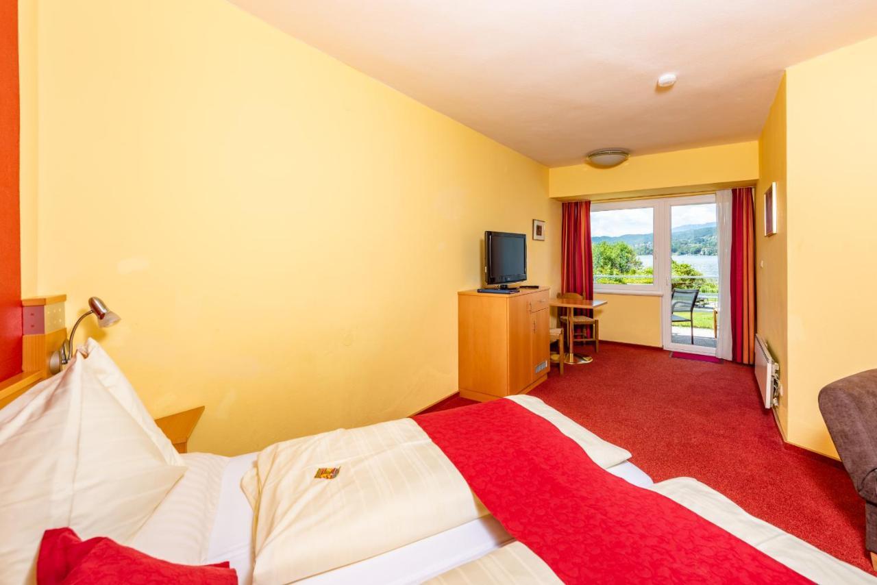 Strandhotel Schabus Velden am Woerthersee Luaran gambar