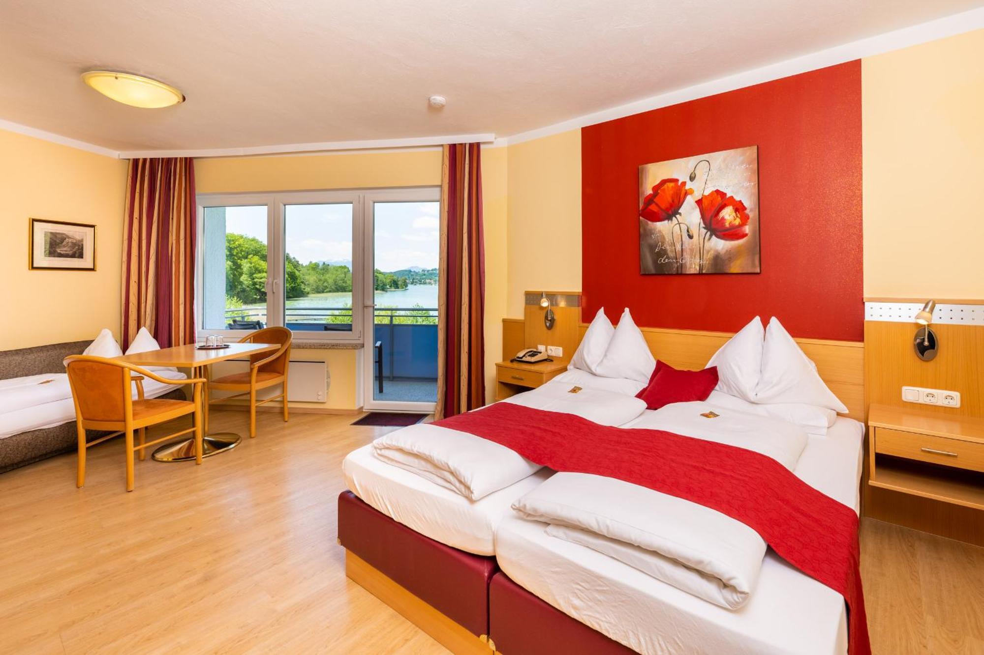 Strandhotel Schabus Velden am Woerthersee Bilik gambar