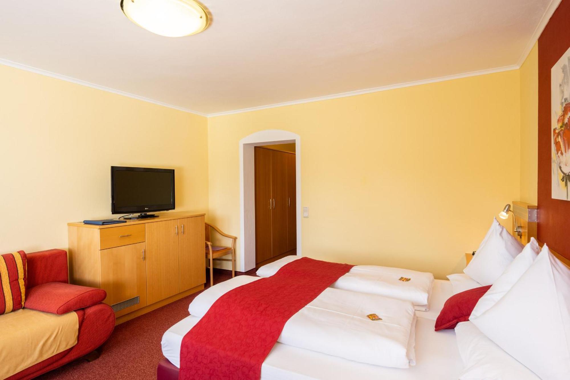 Strandhotel Schabus Velden am Woerthersee Bilik gambar